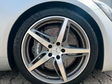 MERCEDES-BENZ AMG GT Coupe MB100 PANO BURMESTER KAMERA