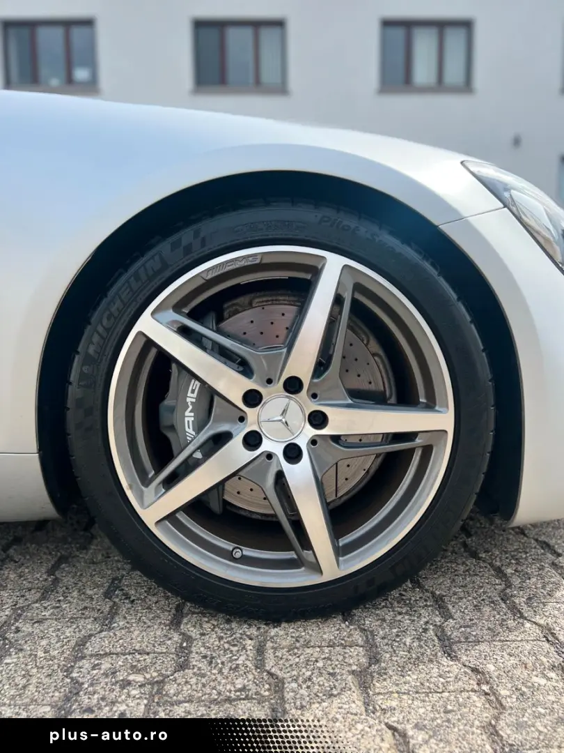 MERCEDES-BENZ AMG GT Coupe MB100 PANO BURMESTER KAMERA