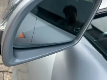 MERCEDES-BENZ AMG GT Coupe MB100 PANO BURMESTER KAMERA