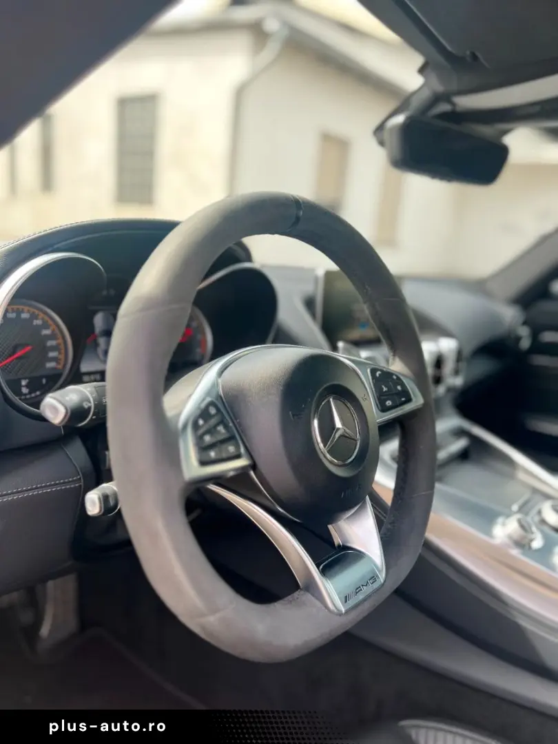 MERCEDES-BENZ AMG GT Coupe MB100 PANO BURMESTER KAMERA