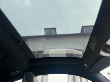 MERCEDES-BENZ AMG GT Coupe MB100 PANO BURMESTER KAMERA