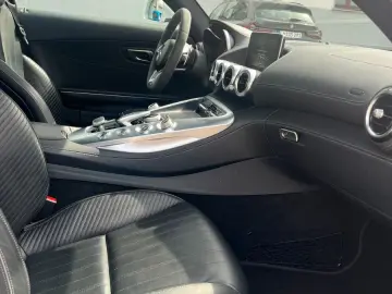 MERCEDES-BENZ AMG GT Coupe MB100 PANO BURMESTER KAMERA