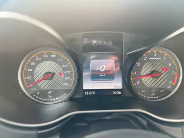 MERCEDES-BENZ AMG GT Coupe MB100 PANO BURMESTER KAMERA