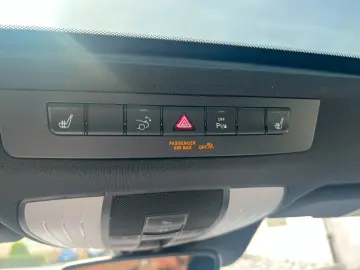 MERCEDES-BENZ AMG GT Coupe MB100 PANO BURMESTER KAMERA