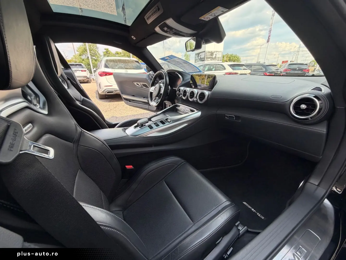 MERCEDES-BENZ AMG GT Coupe  Burmester Pano KD Neu