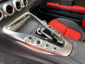 MERCEDES-BENZ Mercedes-AMG GT S Perf.Abgas Keyless S…