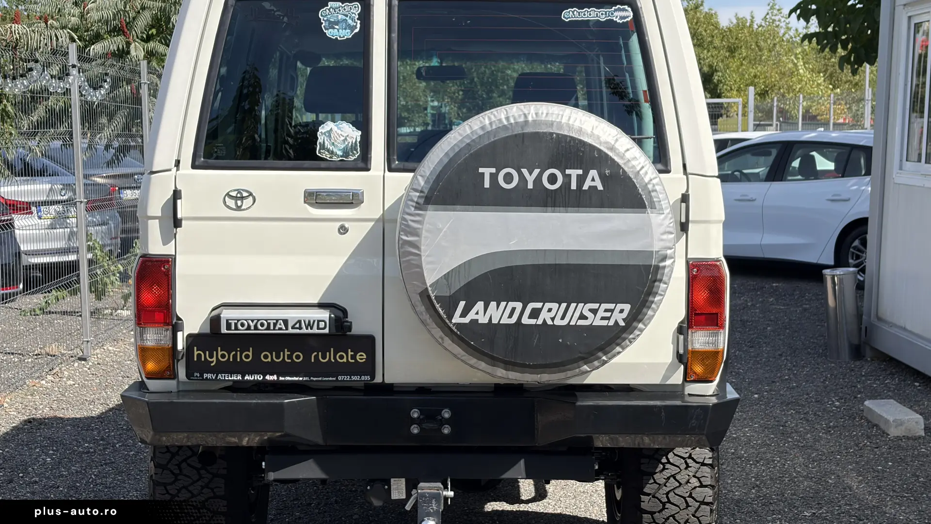 TOYOTA LAND CRUISER
