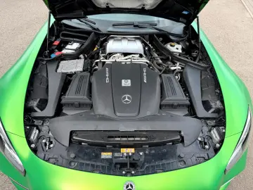 MERCEDES-BENZ AMG GT 4.0 V8 DCT Performance_Burmester_Kamera