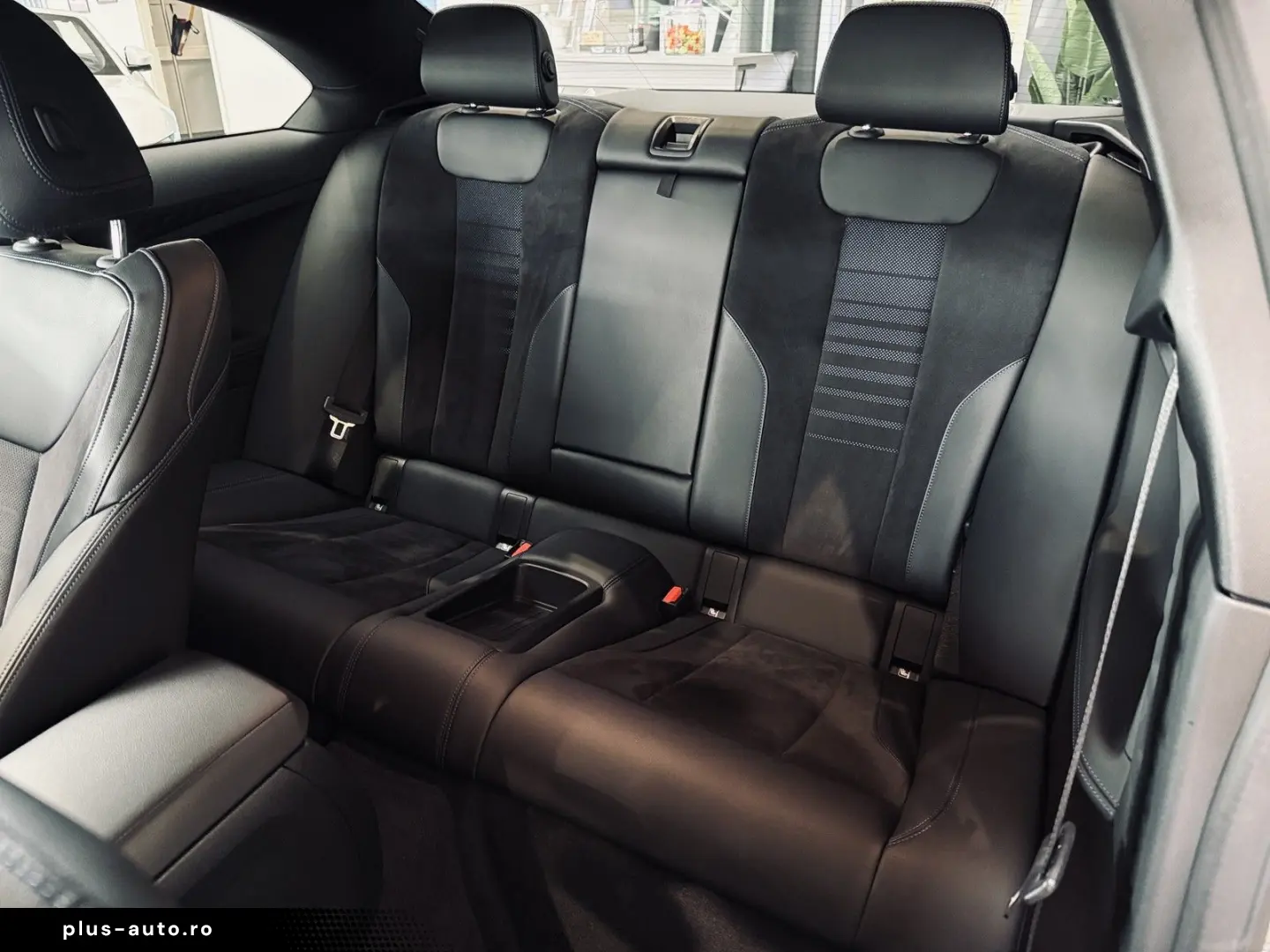 BMW 220 i M Sport  H&K HUD Shadow-Line Live Cockpit