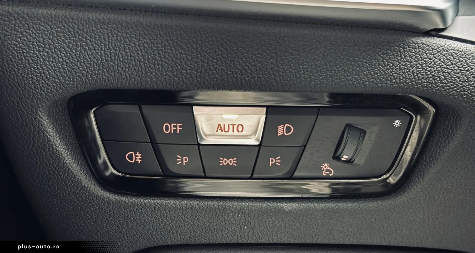 BMW 220 i M Sport  H&K HUD Shadow-Line Live Cockpit