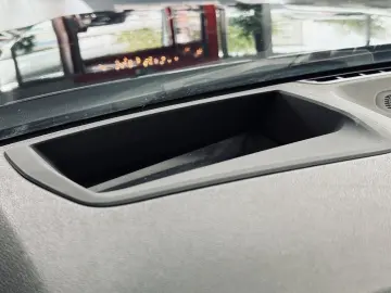 BMW 220 i M Sport  H&K HUD Shadow-Line Live Cockpit