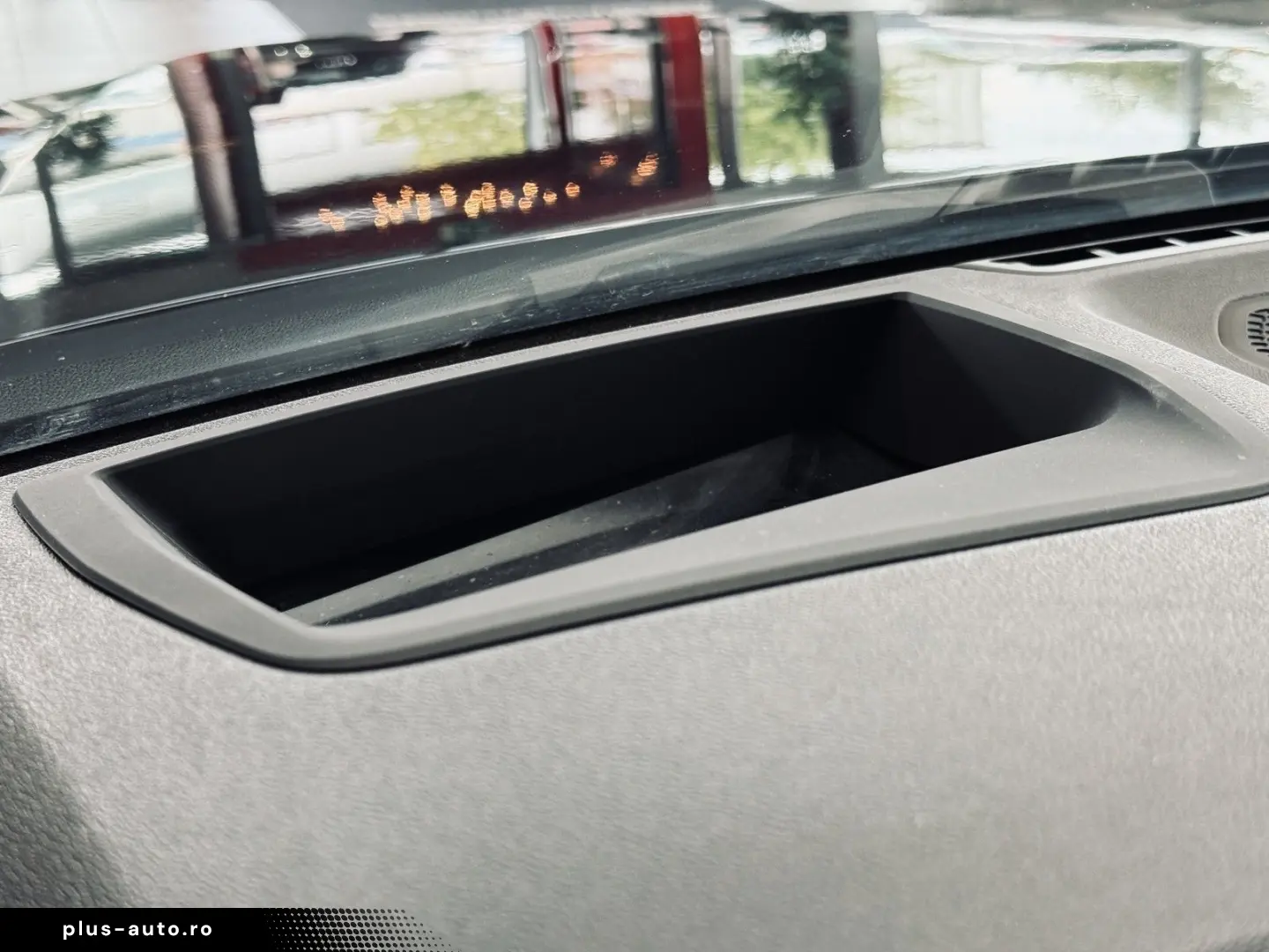 BMW 220 i M Sport  H&K HUD Shadow-Line Live Cockpit