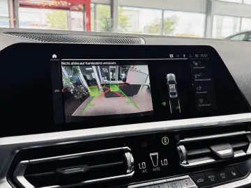 BMW 220 i M Sport  H&K HUD Shadow-Line Live Cockpit