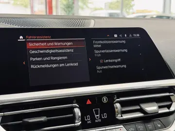 BMW 220 i M Sport  H&K HUD Shadow-Line Live Cockpit