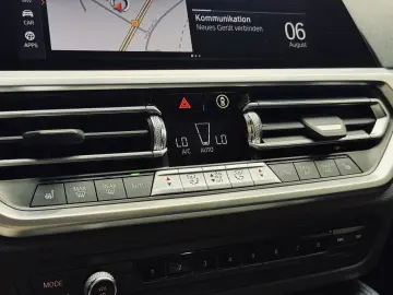 BMW 220 i M Sport  H&K HUD Shadow-Line Live Cockpit