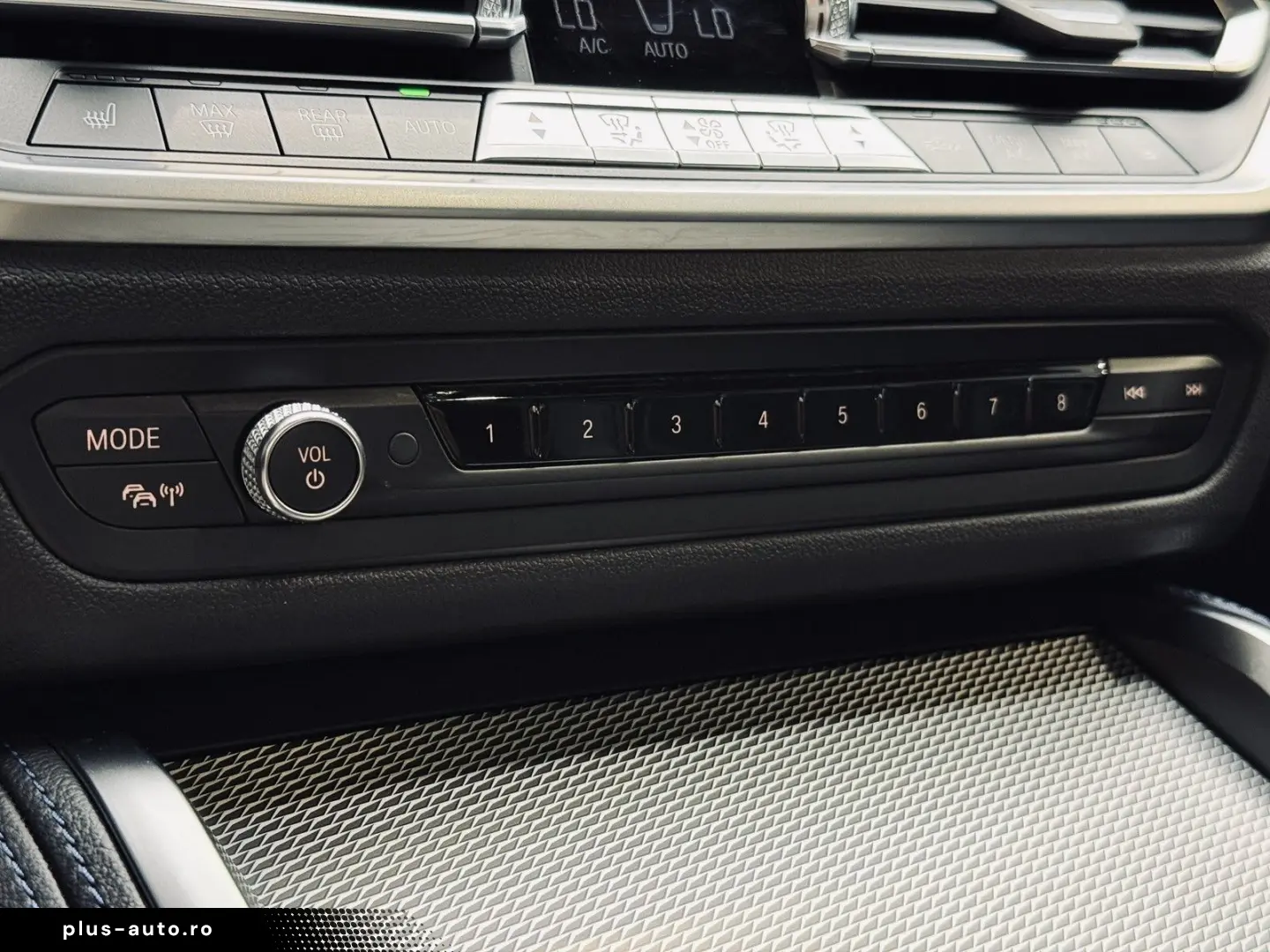 BMW 220 i M Sport  H&K HUD Shadow-Line Live Cockpit