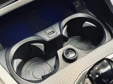 BMW 220 i M Sport  H&K HUD Shadow-Line Live Cockpit