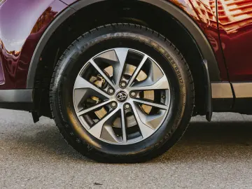 Toyota RAV 4 Hybrid Luxury