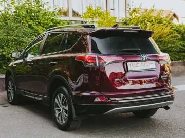 Toyota RAV 4 Hybrid Luxury