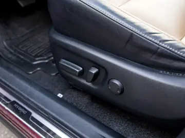 Toyota RAV 4 Hybrid Luxury