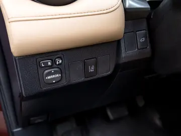 Toyota RAV 4 Hybrid Luxury