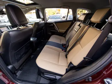 Toyota RAV 4 Hybrid Luxury