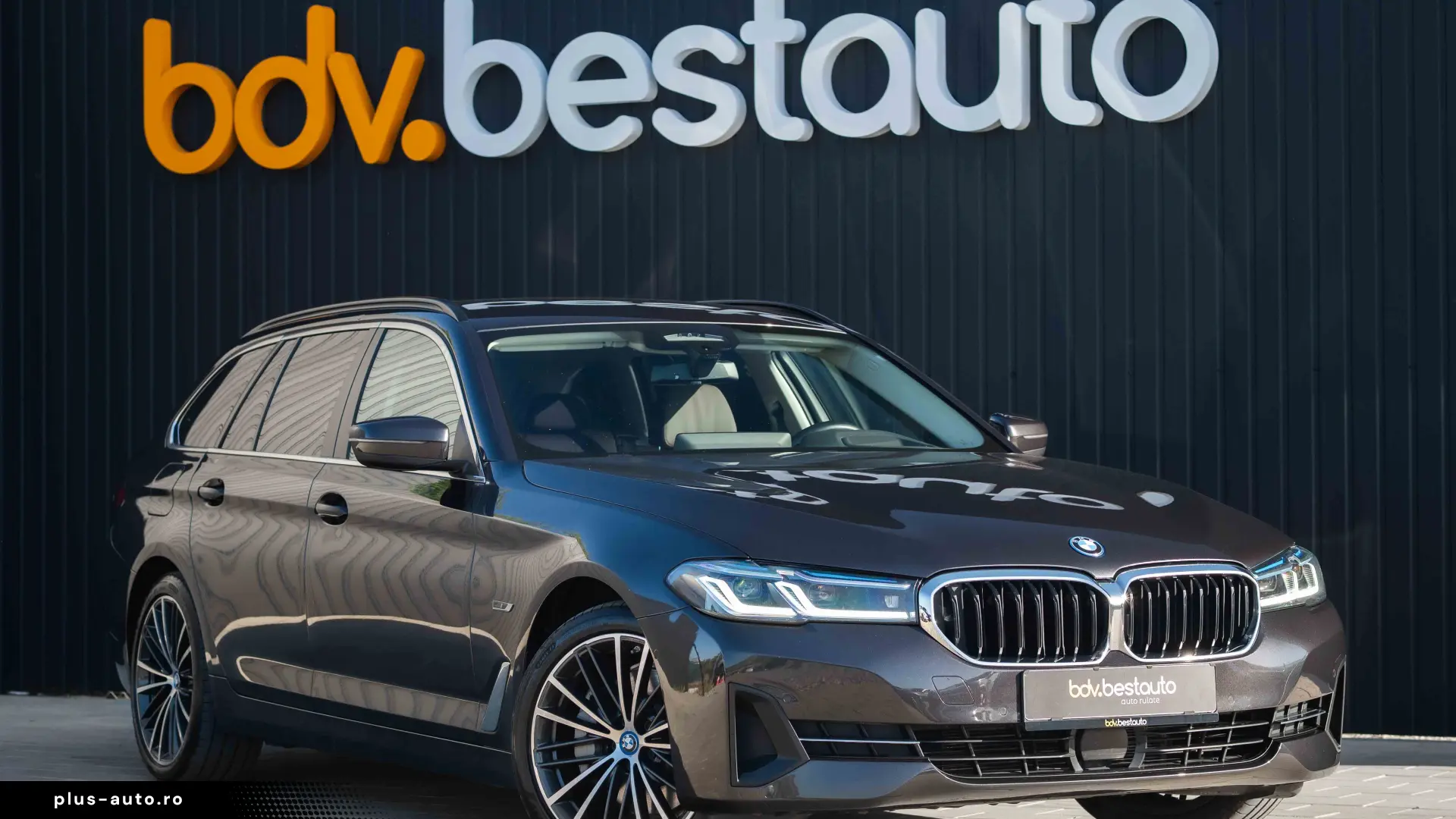 BMW Seria 5 530e xDrive AT PHEV
