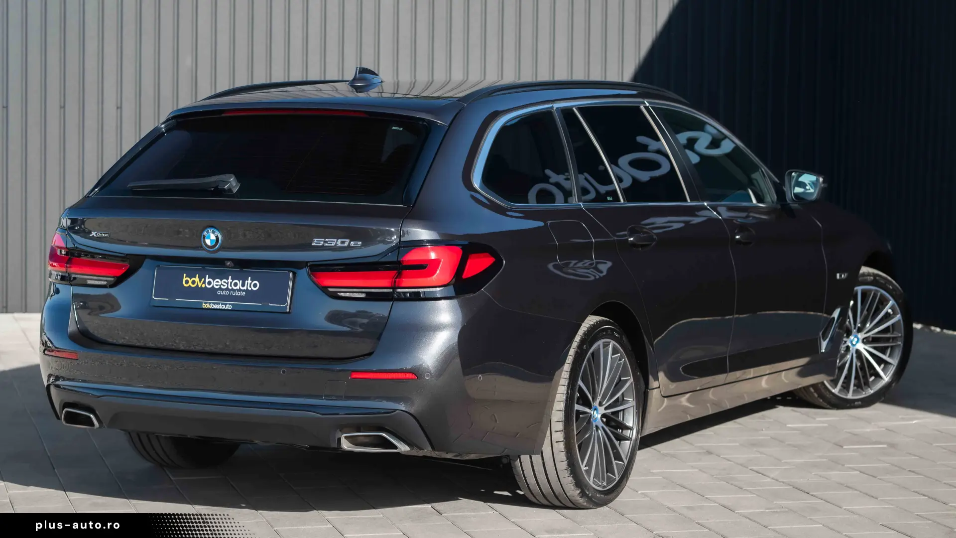 BMW Seria 5 530e xDrive AT PHEV