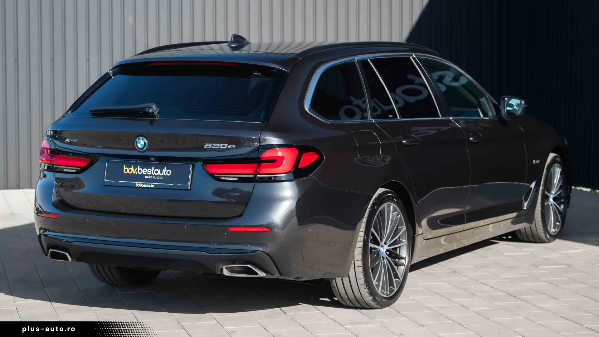 BMW Seria 5 530e xDrive AT PHEV