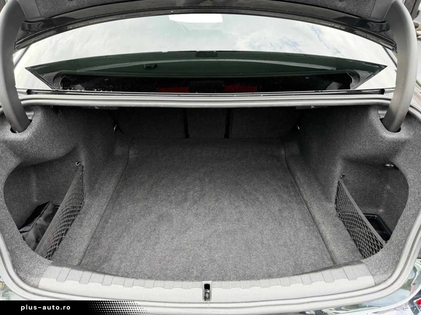 BMW 320d Limousine M Sport HiFi DAB LED WLAN Shz