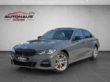 BMW Limo 330 e xDrive M Sport H&K Head-Up Glasdach
