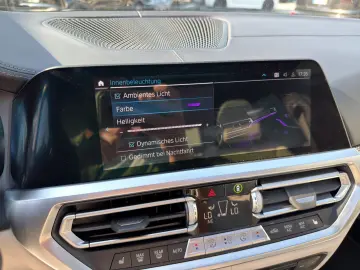 BMW Limo 330 e xDrive M Sport H&K Head-Up Glasdach