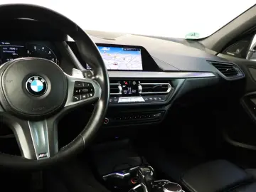 BMW M135 i xDrive Aut. M-Sport Shadow-Line LED Pano
