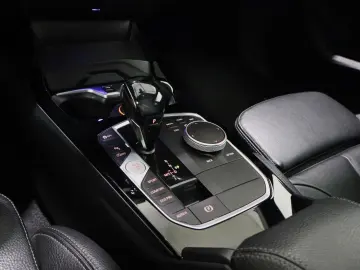 BMW M135 i xDrive Aut. M-Sport Shadow-Line LED Pano