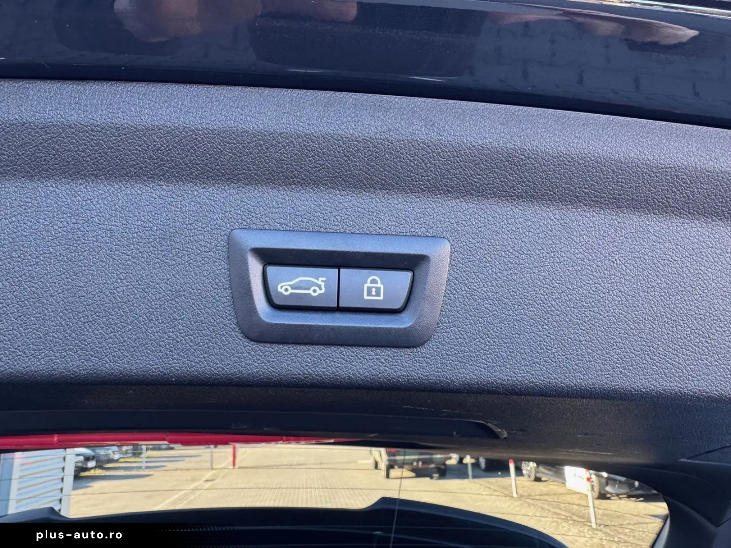 BMW M135i xDrive HeadUp Harman Lenkradheiz Pano KeyL