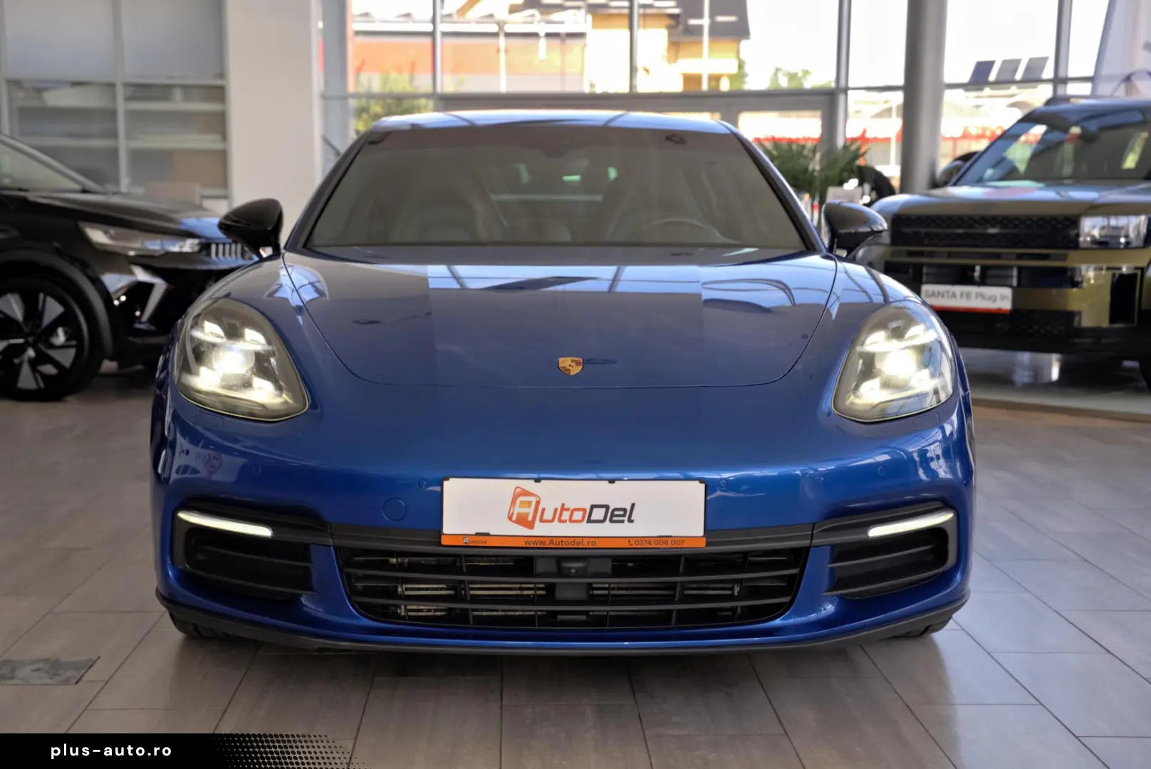 Porsche Panamera 4