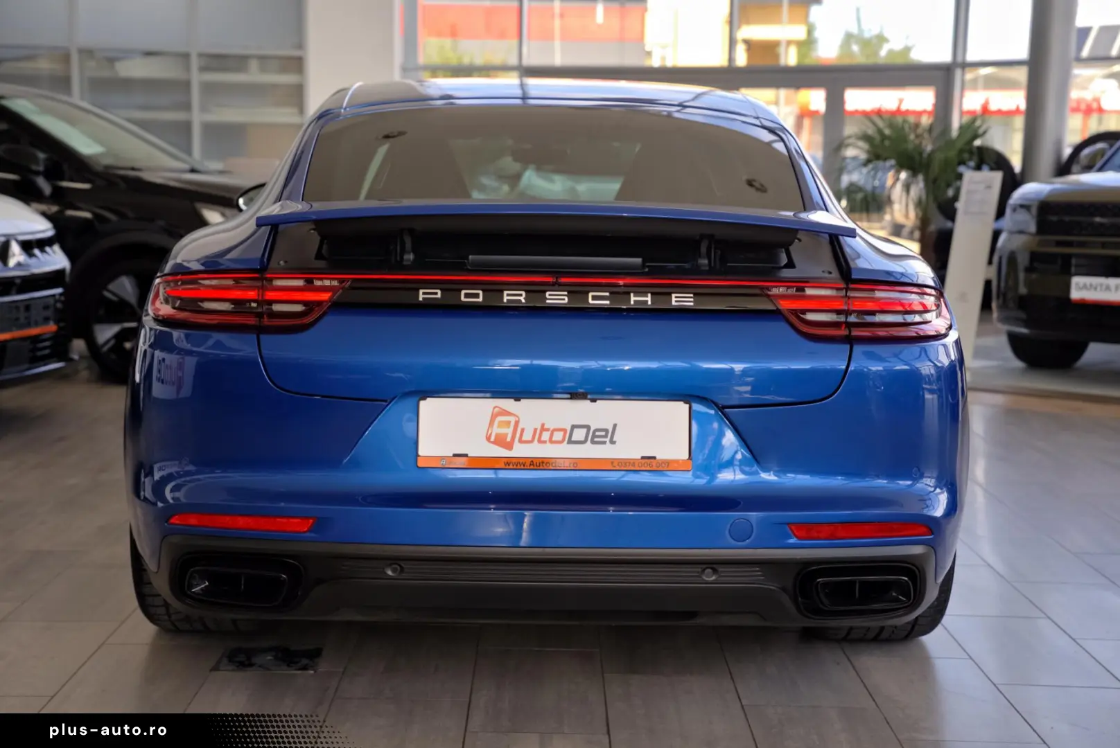 Porsche Panamera 4