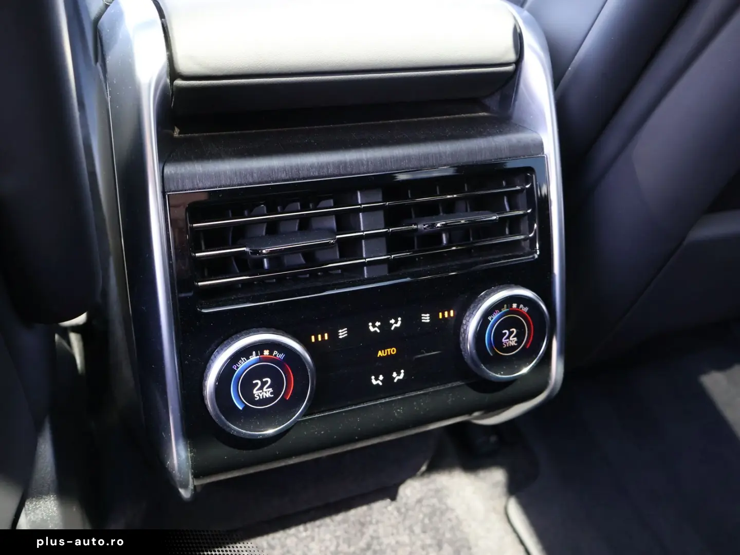 LAND ROVER Range Rover D350 HSE SWB Pano-Standhzg-KeyGo-ACC