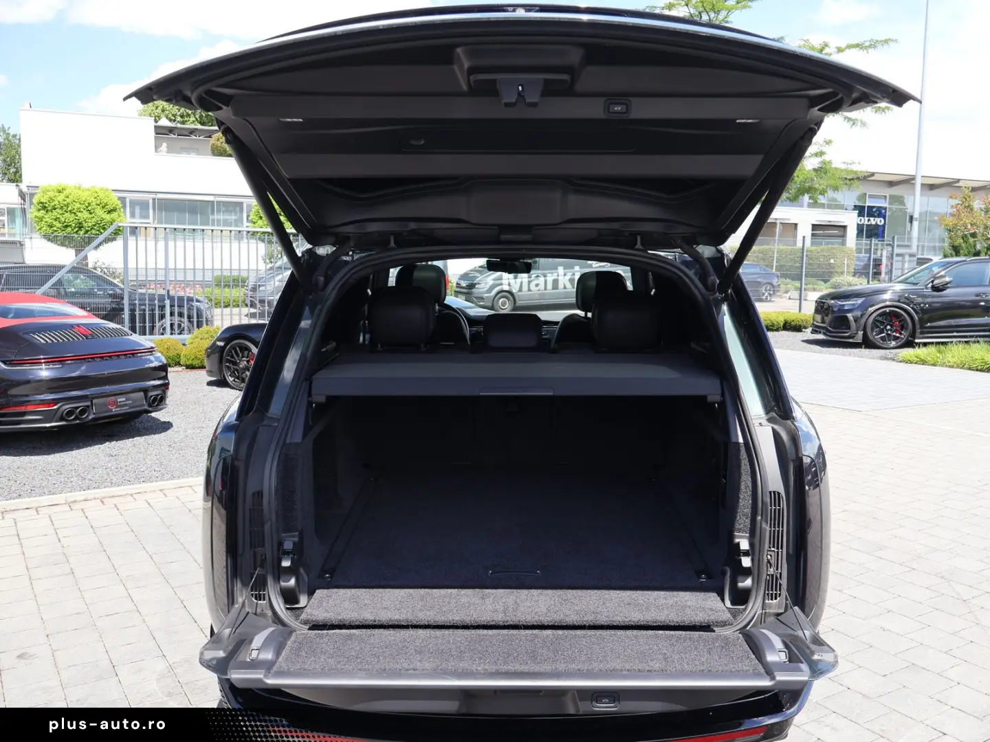 LAND ROVER Range Rover D350 HSE SWB Pano-Standhzg-KeyGo-ACC