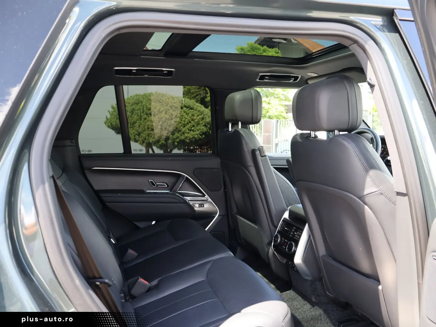 LAND ROVER Range Rover D350 HSE SWB Pano-Standhzg-KeyGo-ACC