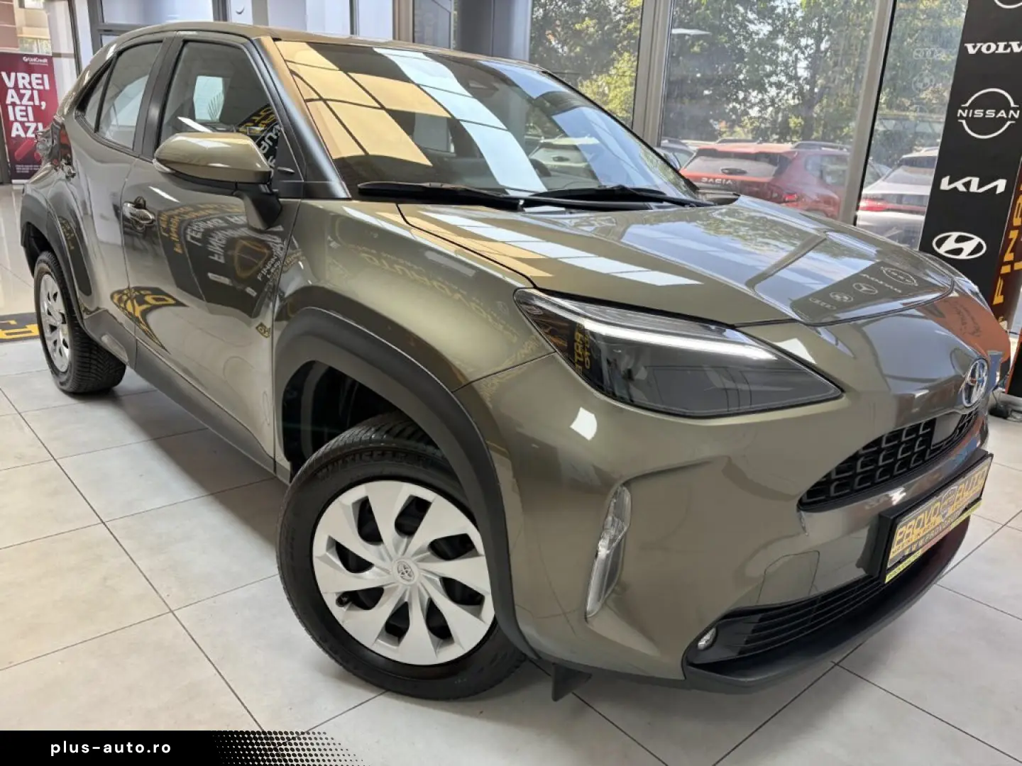 TOYOTA YARIS CROSS 2024