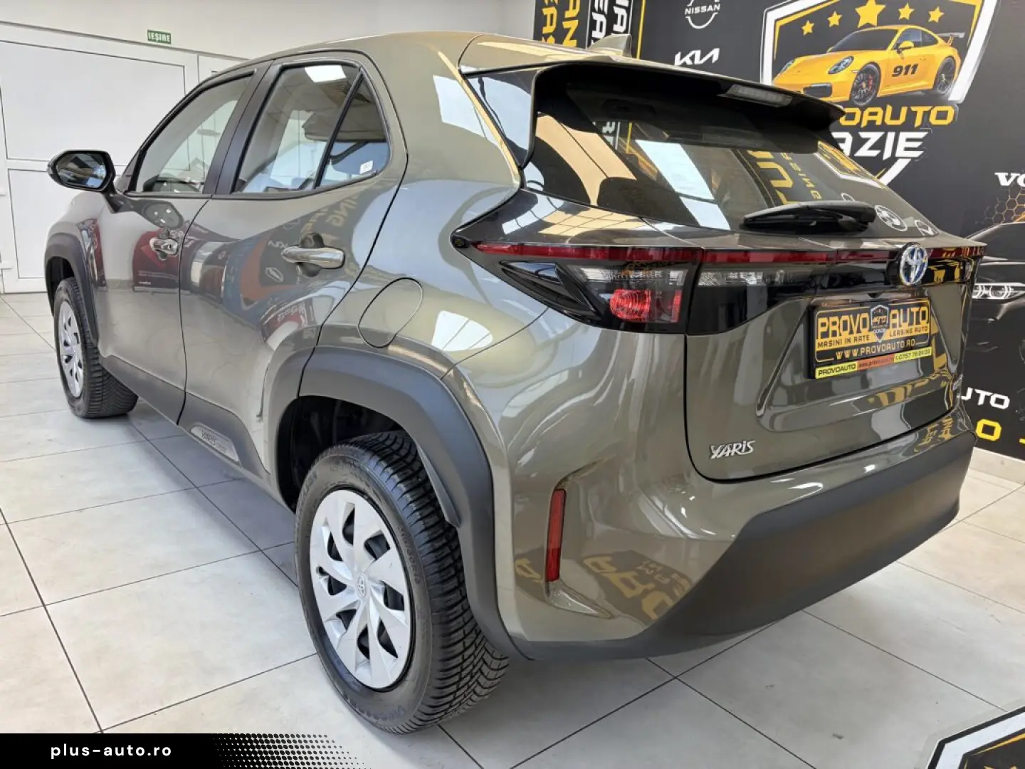 TOYOTA YARIS CROSS 2024