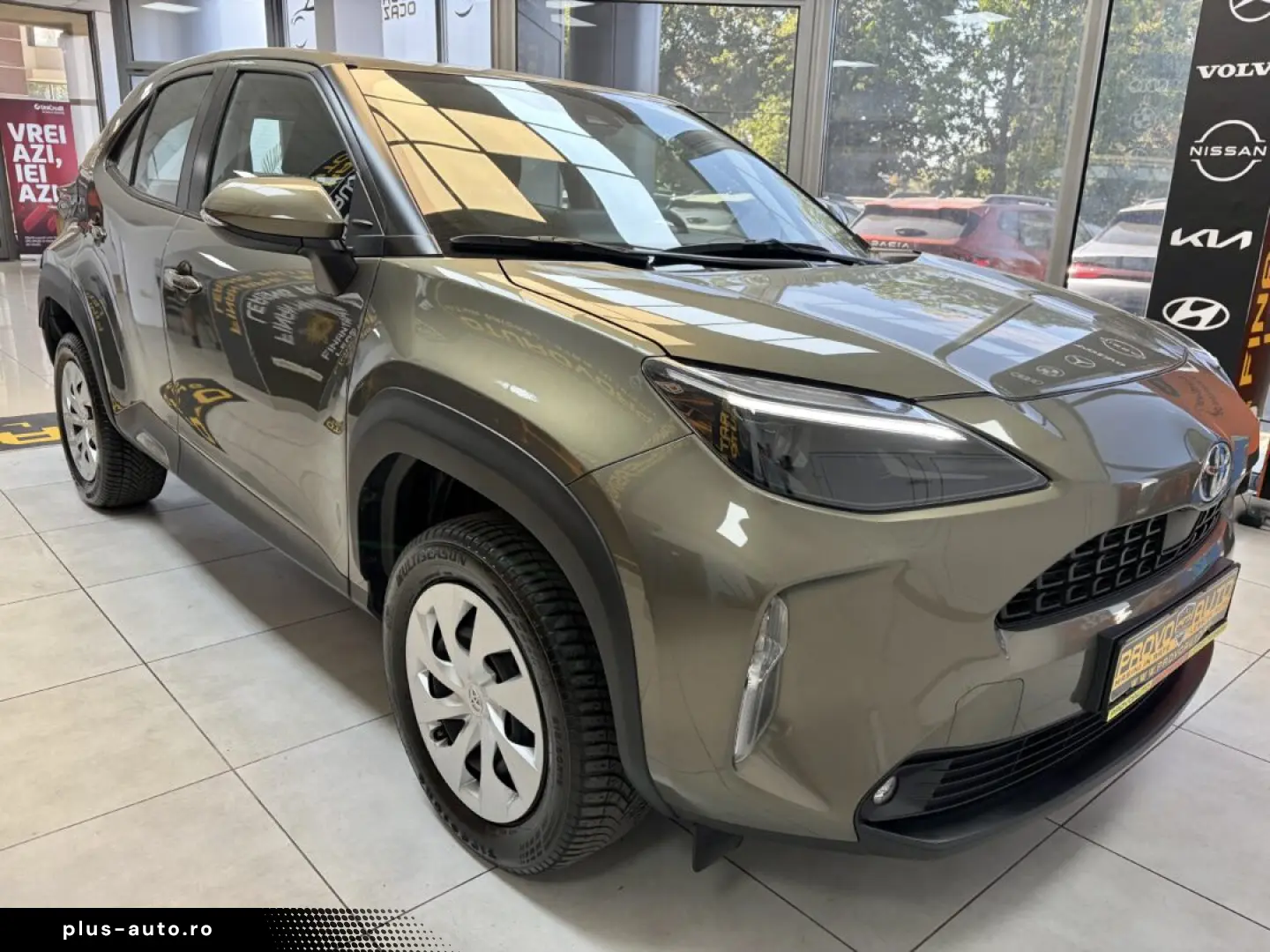 TOYOTA YARIS CROSS 2024