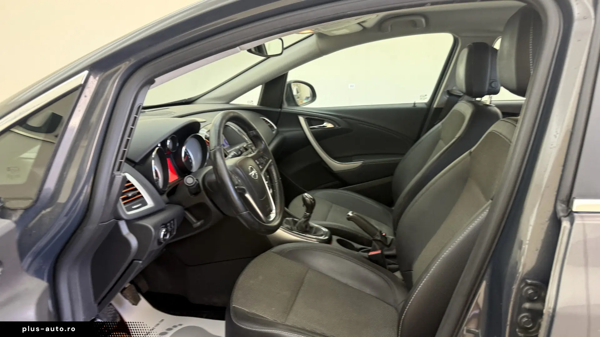 Opel   Astra   1.7 CDTi   110CP   An 2013   Euro 5   Manuală