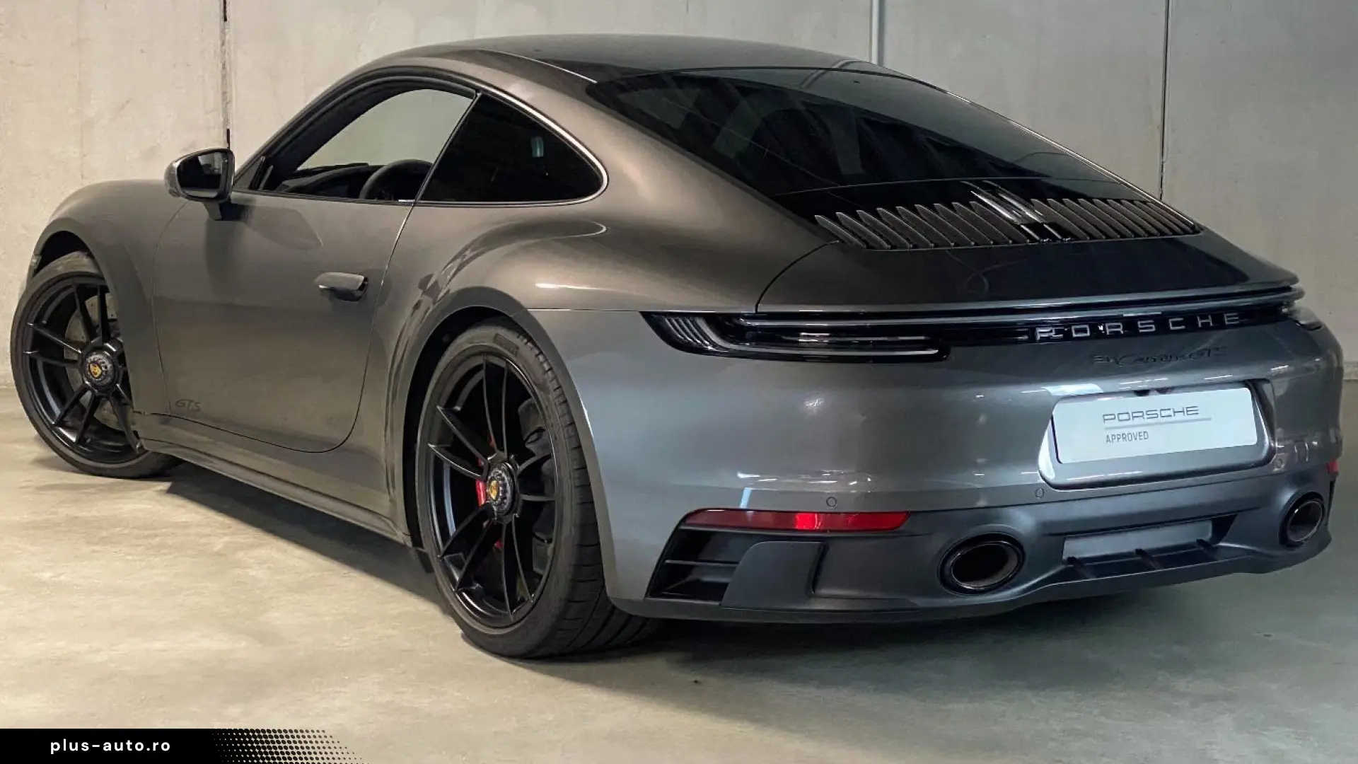 Porsche 992 (911) Carrera GTS