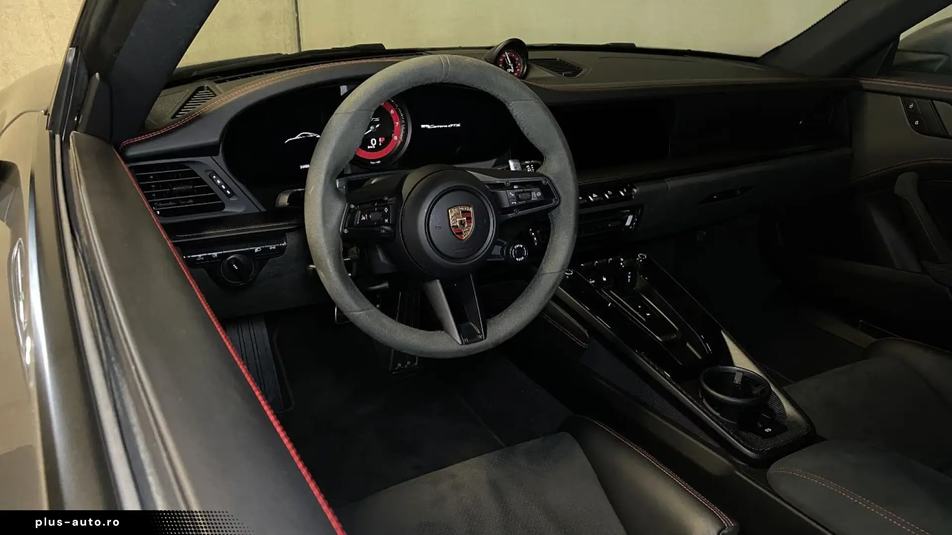 Porsche 992 (911) Carrera GTS