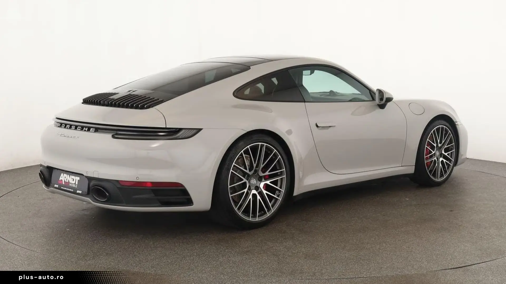 Porsche 992 911 Carrera 4S