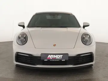 Porsche 992 911 Carrera 4S