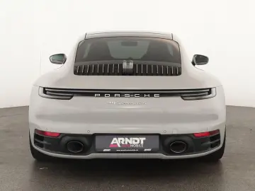 Porsche 992 911 Carrera 4S