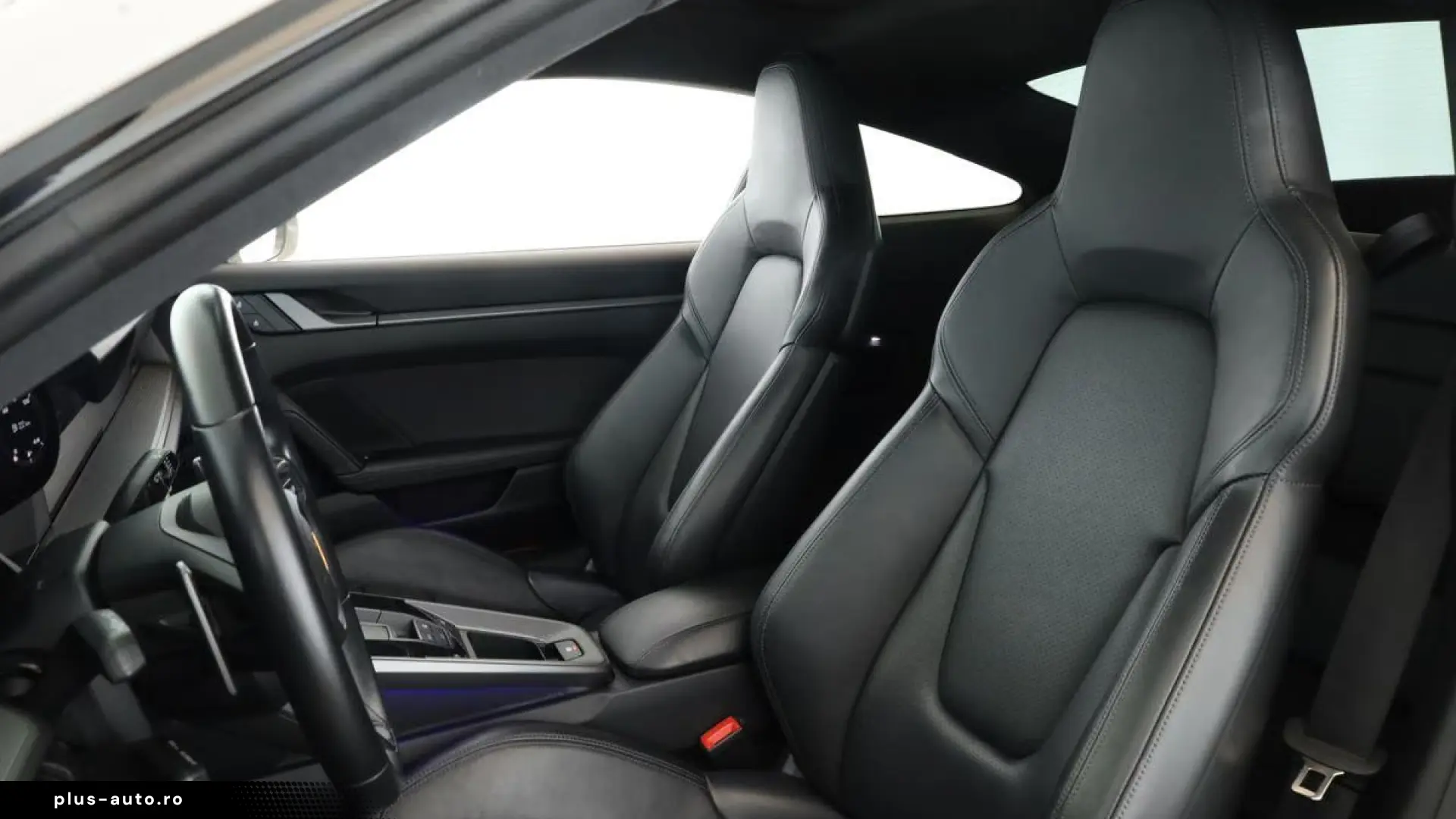 Porsche 992 911 Carrera 4S